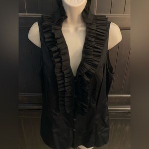 White House Black Market Top!